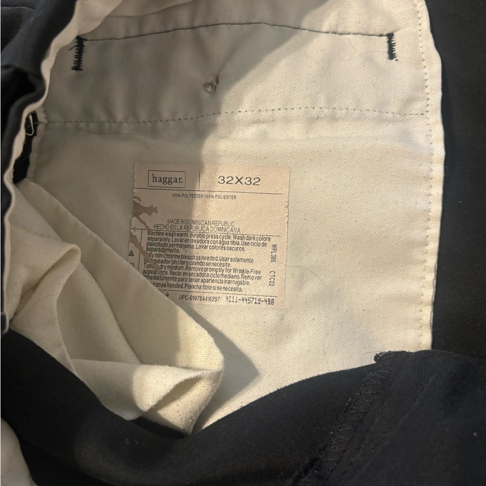 Haggar Men's Black Pants